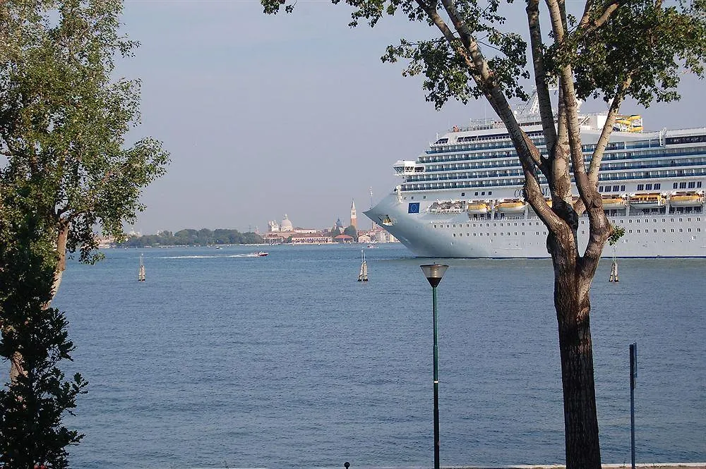 Oasis Lagoon Estate Lido di Venezia Holiday home