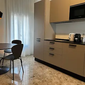 Catullo Lounge And Near The Airport Appartamento